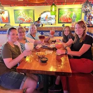 Meet your Posher, Jenni